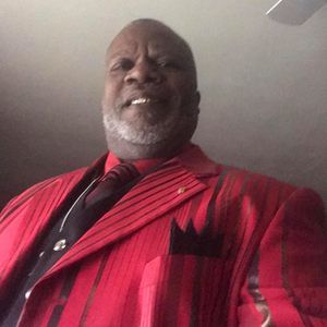 Meet your Posher, Henry